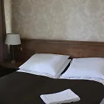 Hotel Pod Różami