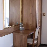 Pod Rozami 酒店