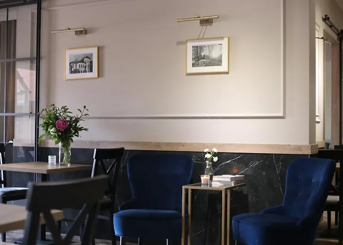 Hotel Pod Różami Jedlnia-Letnisko