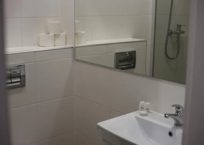 Pod Różami 2* Jedlnia-Letnisko