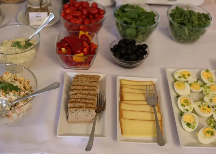 Pod Różami Hotel Jedlnia-Letnisko