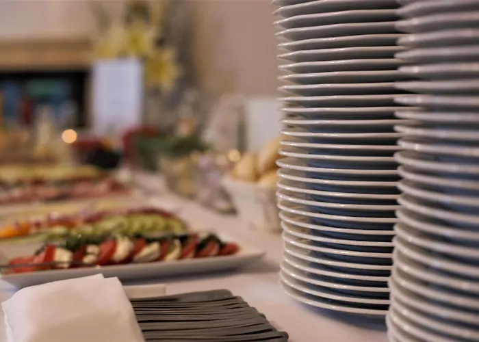 Pod Różami 2* Jedlnia-Letnisko